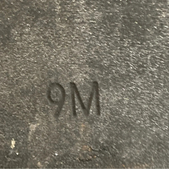 WISHBONE COLLECTION Sz  9 Stacked Heel Textile Zipper Back Pointy Toe Booties - Picture 9 of 10